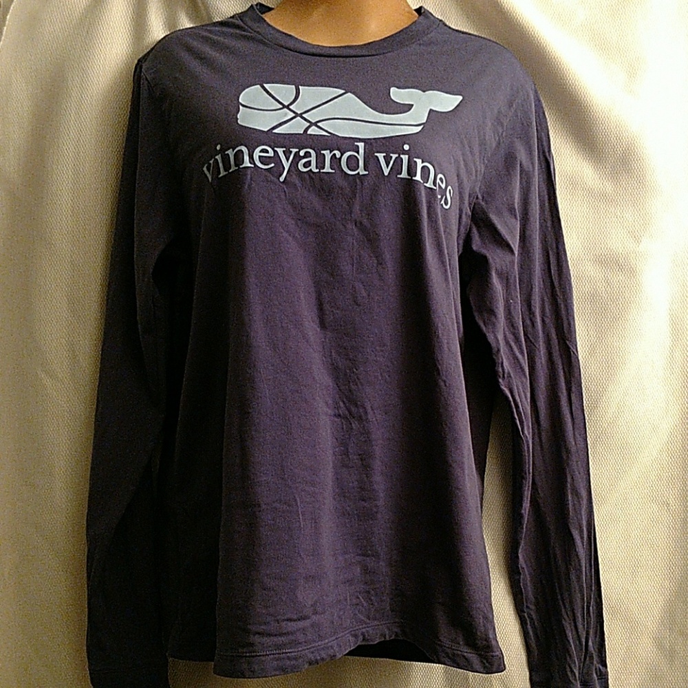 Vineyard Vines long sleeve shirt